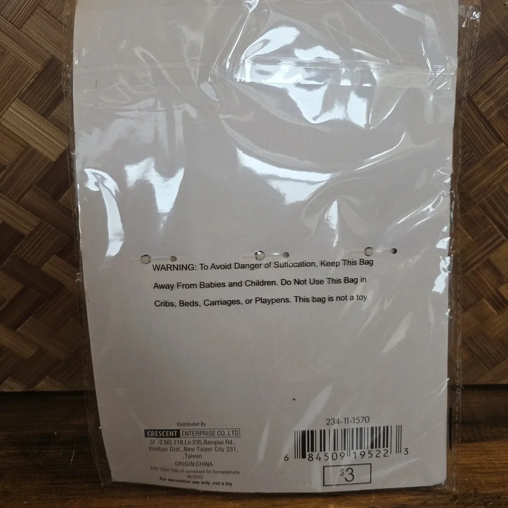 BRAND NEW Wood‎ Floral Stems 6 Ct Per Package Crafts Decor